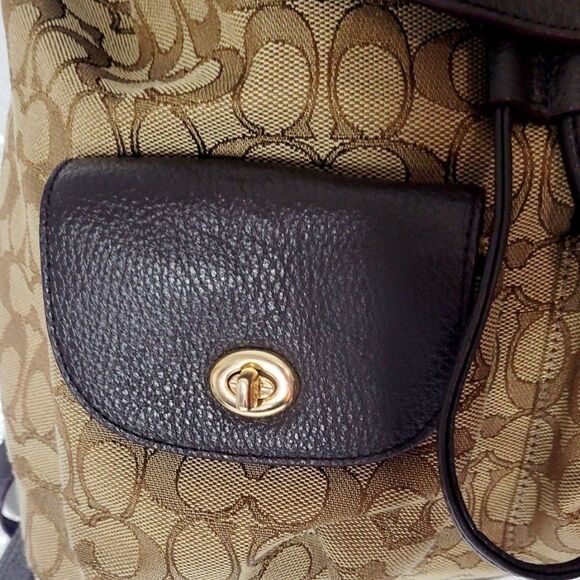 COACH F30275 Billie Signature Jacquard Backpack Exc Cond - Picture 6 of 11